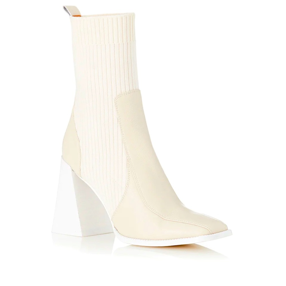 Steve Madden ankle boot. Brand new size 10. Brand new, NWT.